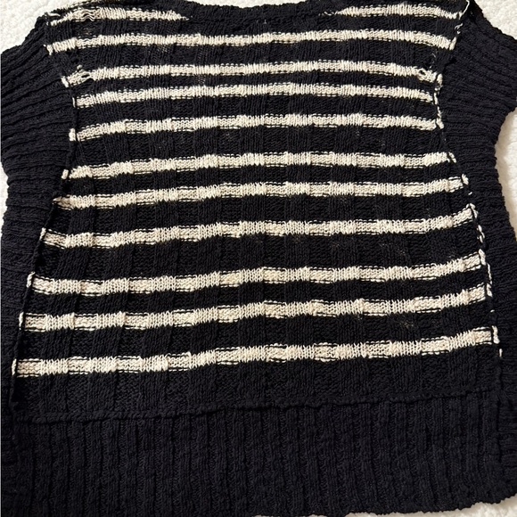 Free People Sweater Womens Small Black Striped Crop Boxy Cap Sleeve Beachy - Picture 6 of 8